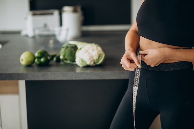 Separating Weight-Loss Myths from Facts for Women